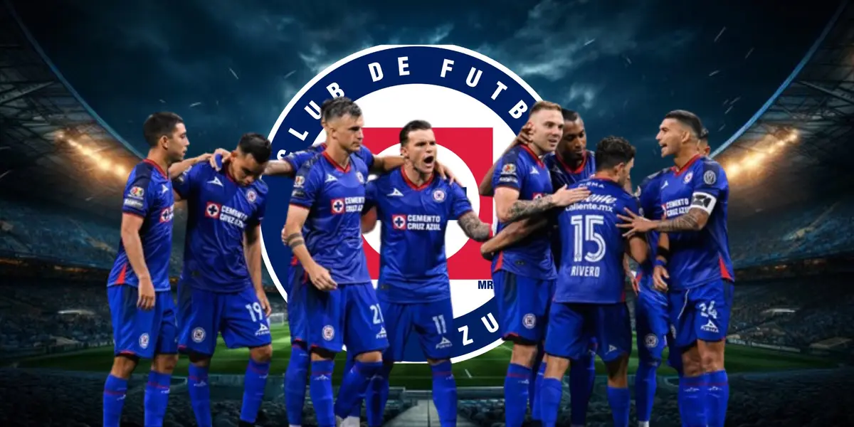 El equipo de Cruz Azul celebrando gol con el escudo de Cruz Azul de fondo/FOTO La Máquina Celeste