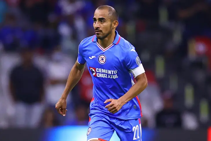 Rafa Baca con Cruz Azul - foto: Imago