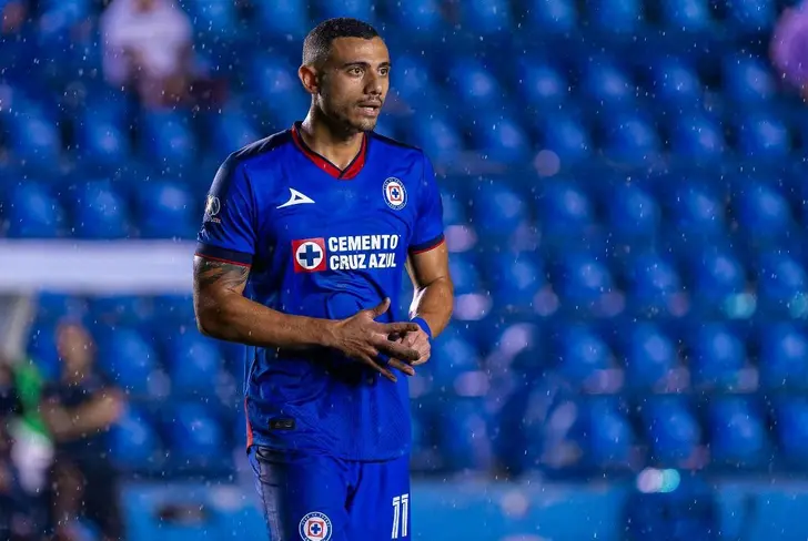 Fuera Giakoumakis por lesión - Foto: Imago