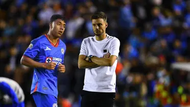 Amaury con Cruz Azul y Anselmi/FOTO: Mexsport