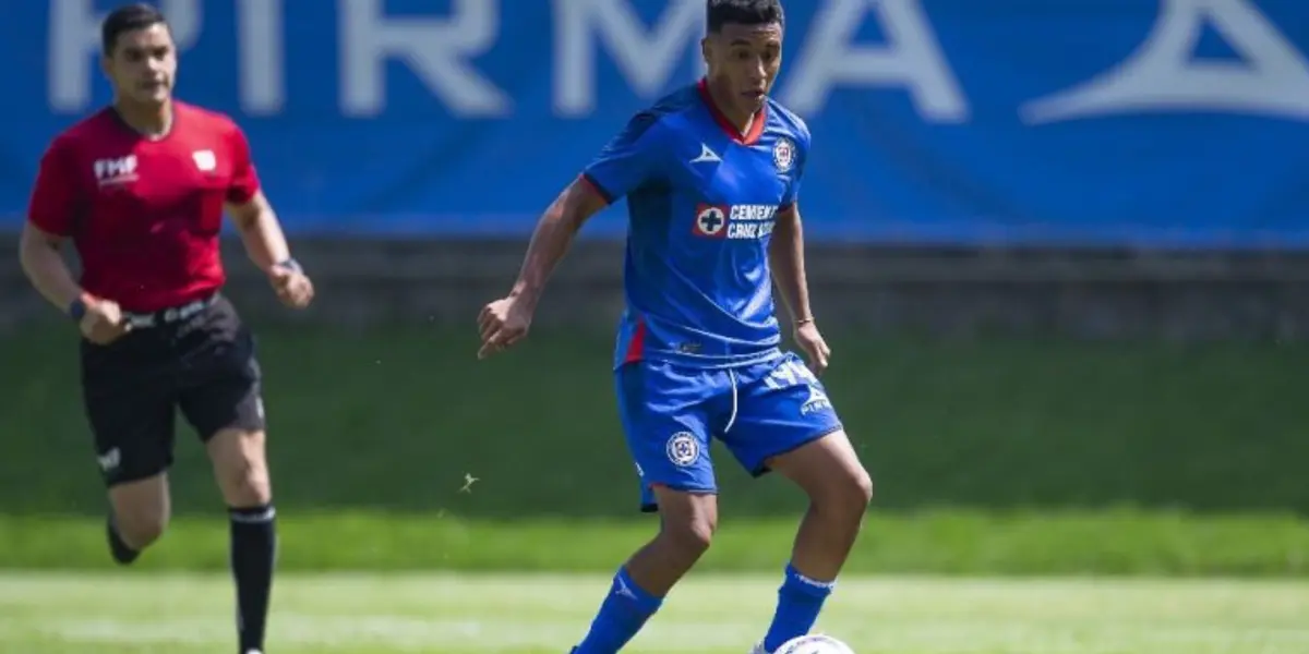 Amaury Morales en un partido con la sub-23