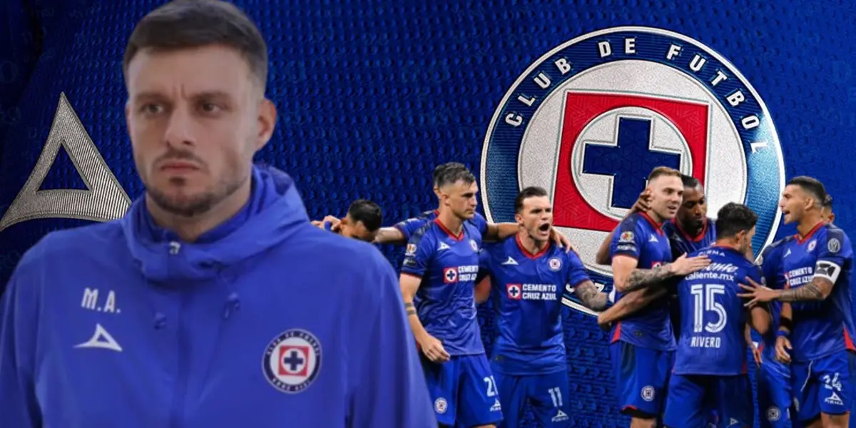 Anselmi con el equipo de Cruz Azul/FOTO La Máquina Celeste