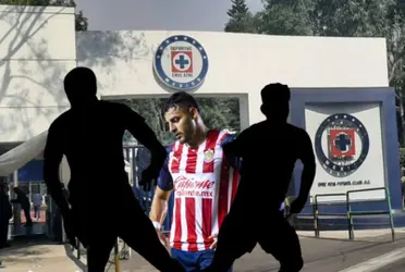 Ante la negativa de Alexis Vega, Cruz Azul busca otro jugador.