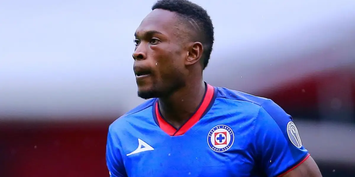 Cambindo con Cruz Azul - Foto: Jam Media