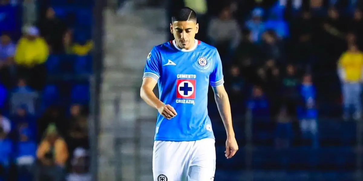 Cándido tiene contrato con Cruz Azul hasta 2026 / @CruzAzul