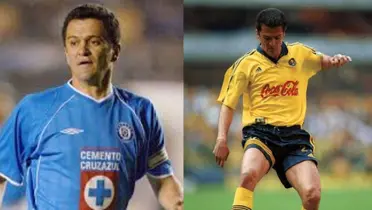 Carlos Hermosillo con ambas camisetas.