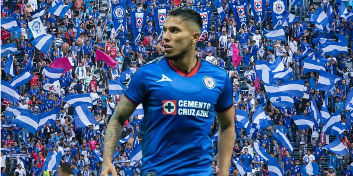 Carlos Salcedo está registrado con el primer equipo de Cruz Azul