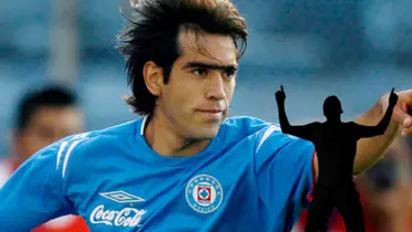 César Delgado durante su etapa como futbolista de Cruz Azul