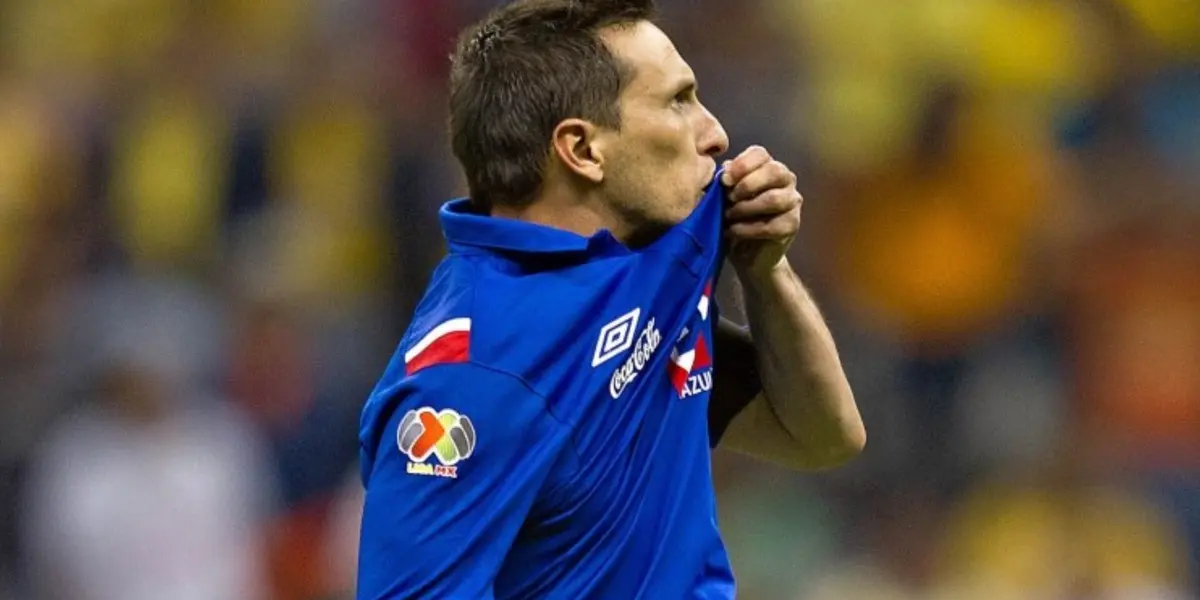 Chaco Giménez con Cruz Azul - Foto: Imago