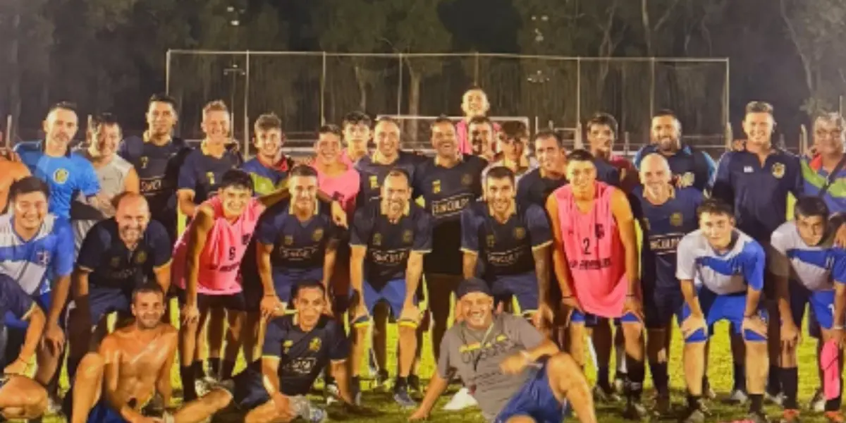Chelito Delgado con los veteranos de Rosario Central - Foto: Captura de pantalla