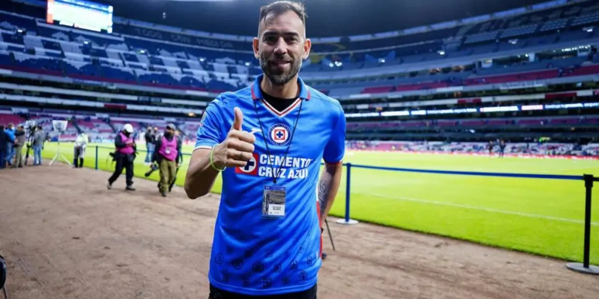 Chelito Delgado en el Estadio Azteca/FOTO Claro Sports