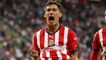 Chiquete realizó pruebas médicas con el Guadalajara / Foto: X