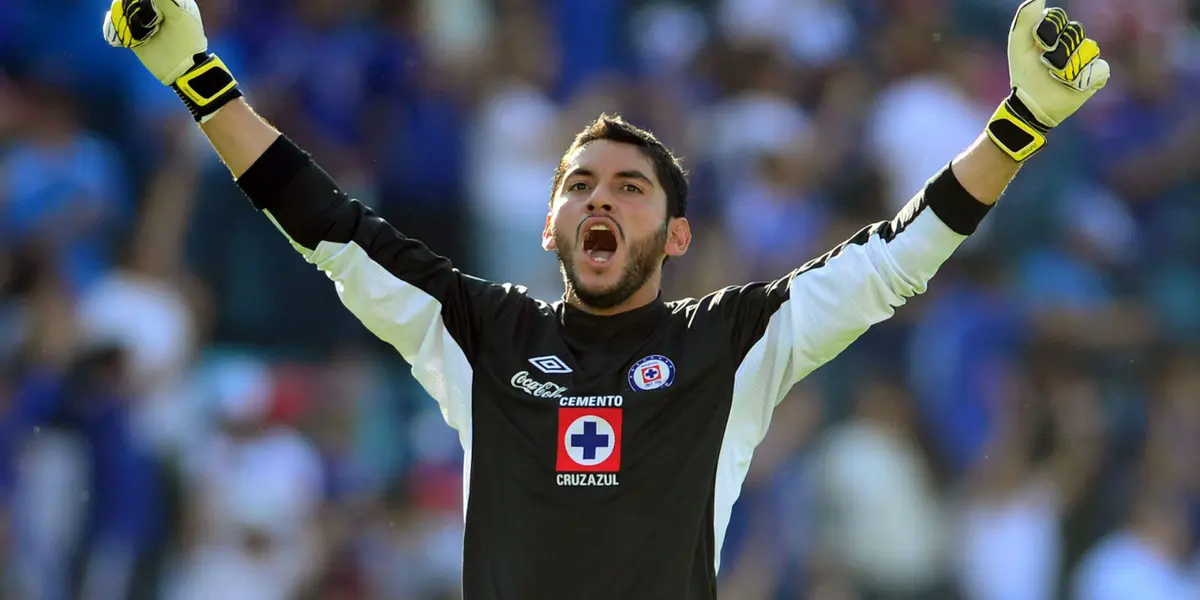 Corona fue el guardián del marco celeste por años / @CruzAzul