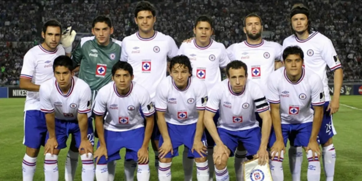 Cruz Azul en el extinto Estadio Tecnológico de Monterrey / Foto: Cruz Azul