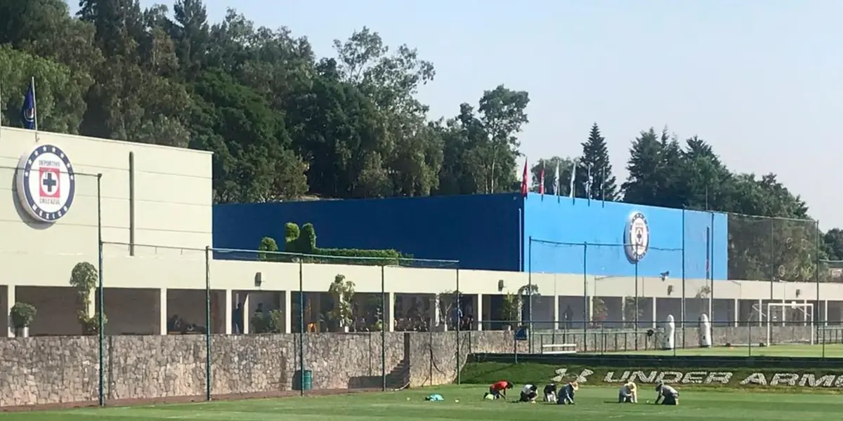 Cruz Azul sigue en la busca de un técnico que los pueda dirigir para el siguiente torneo Clausura 2024, por lo que se estarían moviendo desde la de ya para encontrarlo.