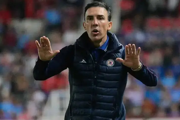 Vicente Sánchez en peligro - Foto: Récord