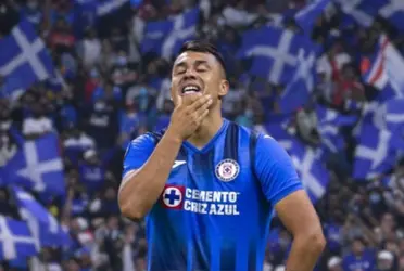 El chileno llegó con grandes expectativas, ahora se va por la puerta de atrás