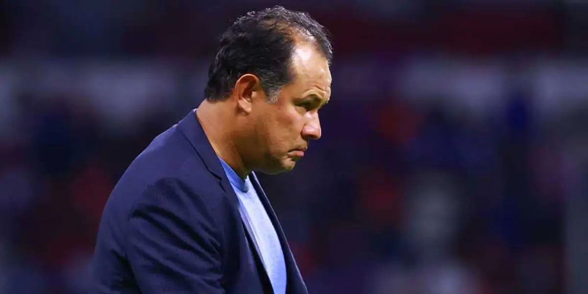 El estratega peruano está en el ojo del huracán tras la polémica de su ex ayudante