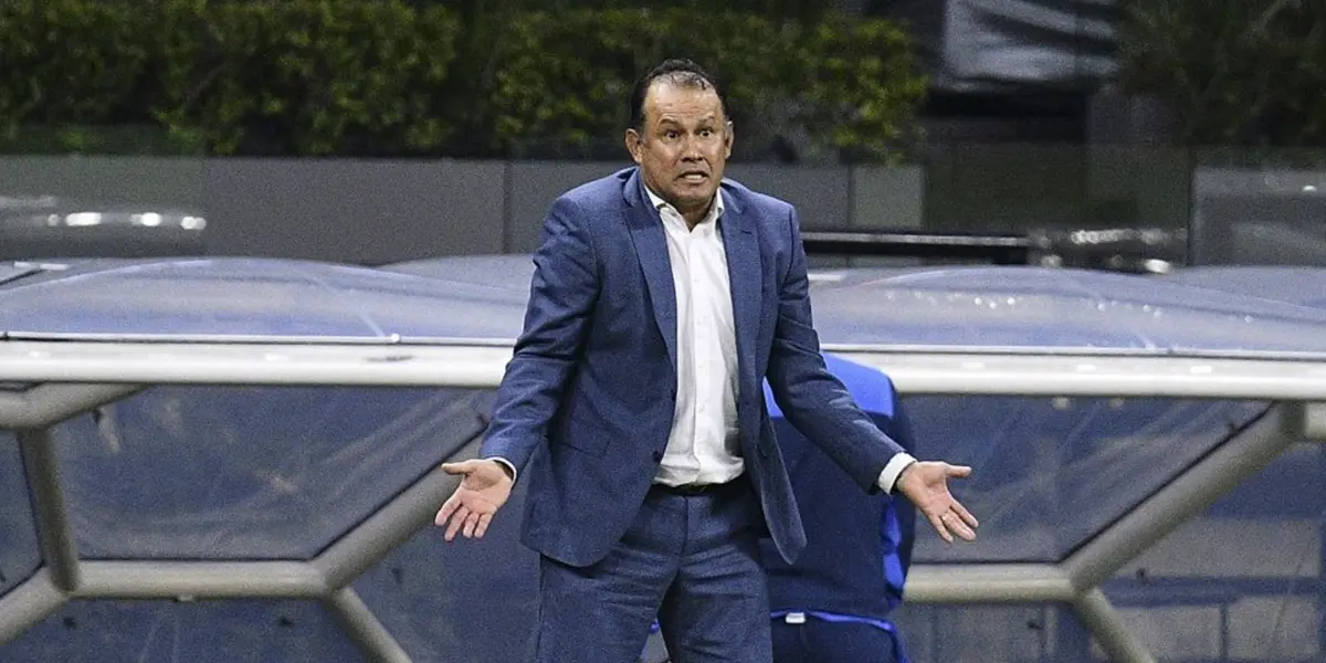 El estratega peruano habló en conferencia de prensa después de la derrota frente a Guadalajara