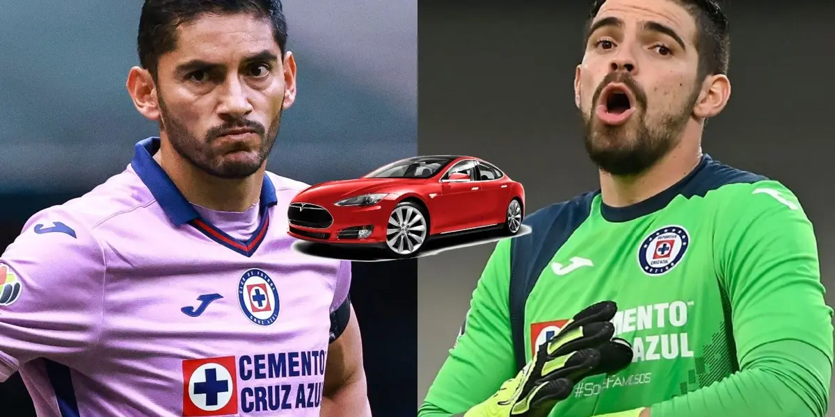 El segundo guardameta de La Máquina Celeste usa un auto barato para ir a La Noria.