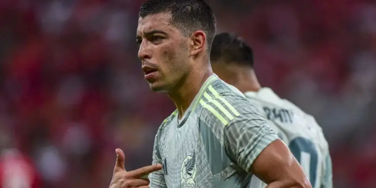 Erik Lira con Selección Mexicana - Foto: Mexsport