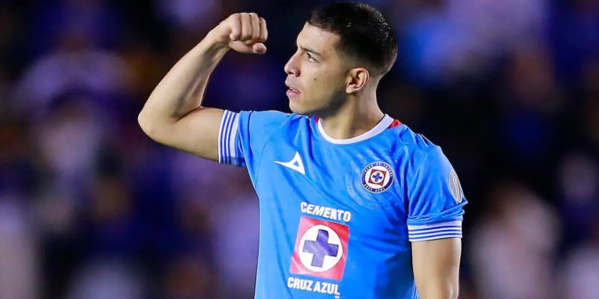 Erik Lira, mediocampista de Cruz Azul - Foto: X