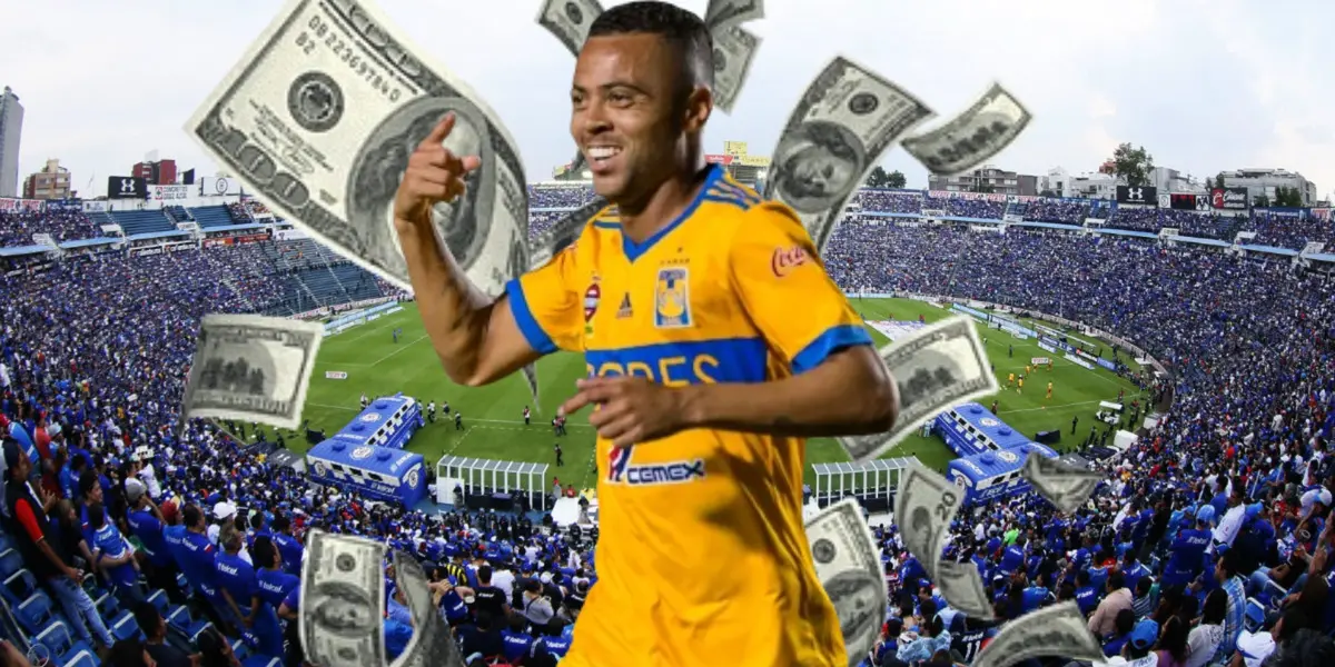 Estadio Azul y Rafael Carioca Foto: Milenio