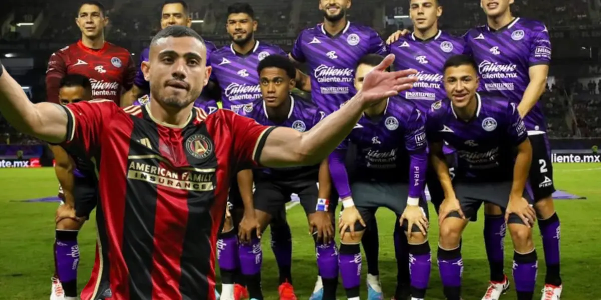 Giakouamkis con el equipo de Mazatlán en formación de equipo/La Máquina Celeste