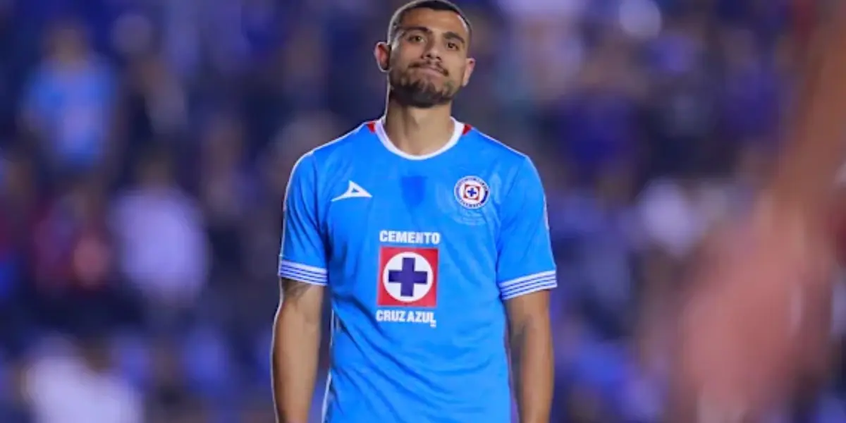 Giakoumakis a la banca contra Rayados - Foto: Getty