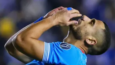 Giakoumakis sigue lesionado - foto: X