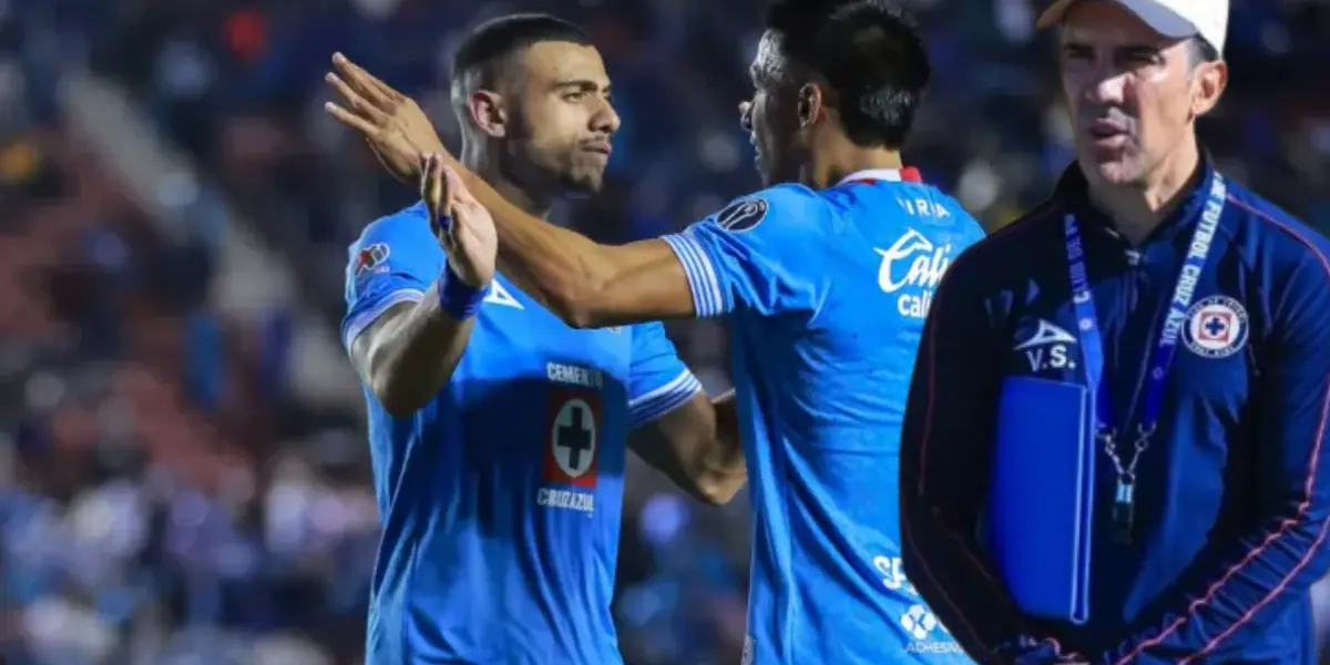 Giakoumakis y el "Cuate" Sepúlveda - Foto: Mexsport