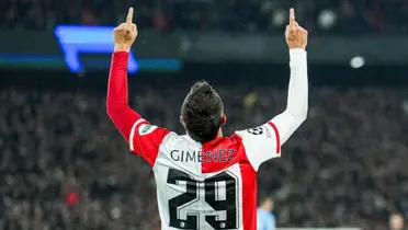 Gimenez ha aportado en el marcador en sus últimos cinco juegos / @Feyenoord