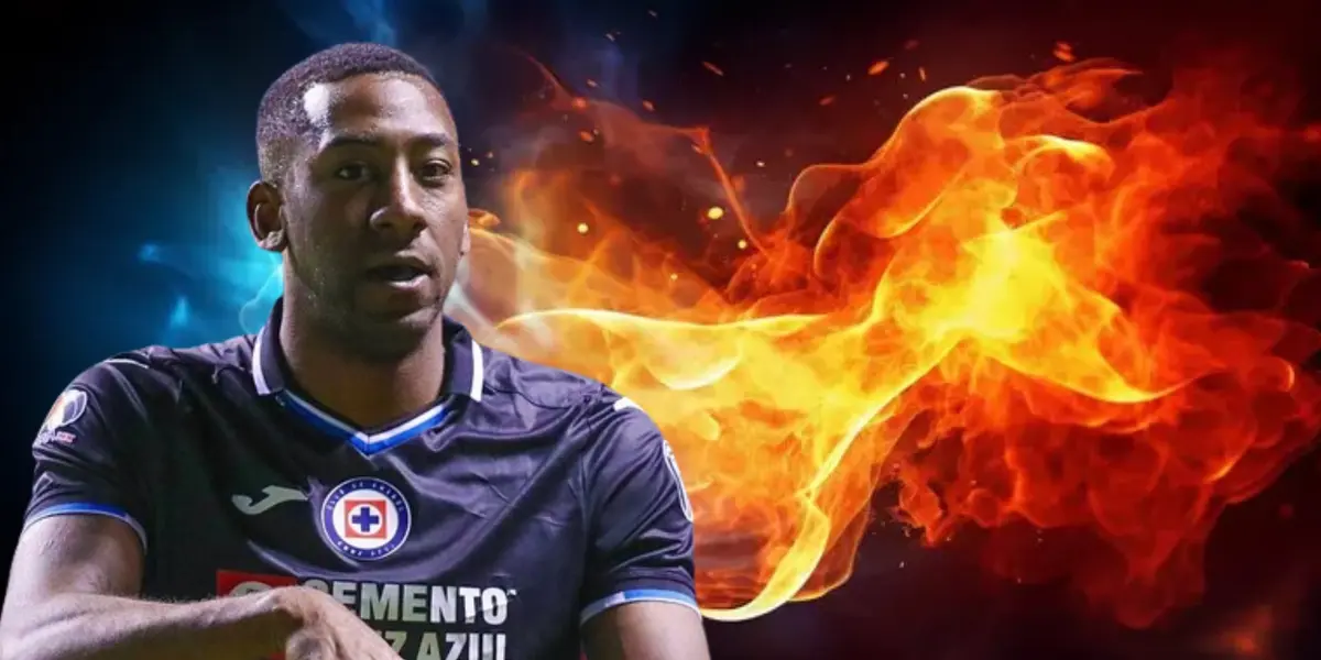 Gonzalo Carneiro con la jersey de Cruz Azul