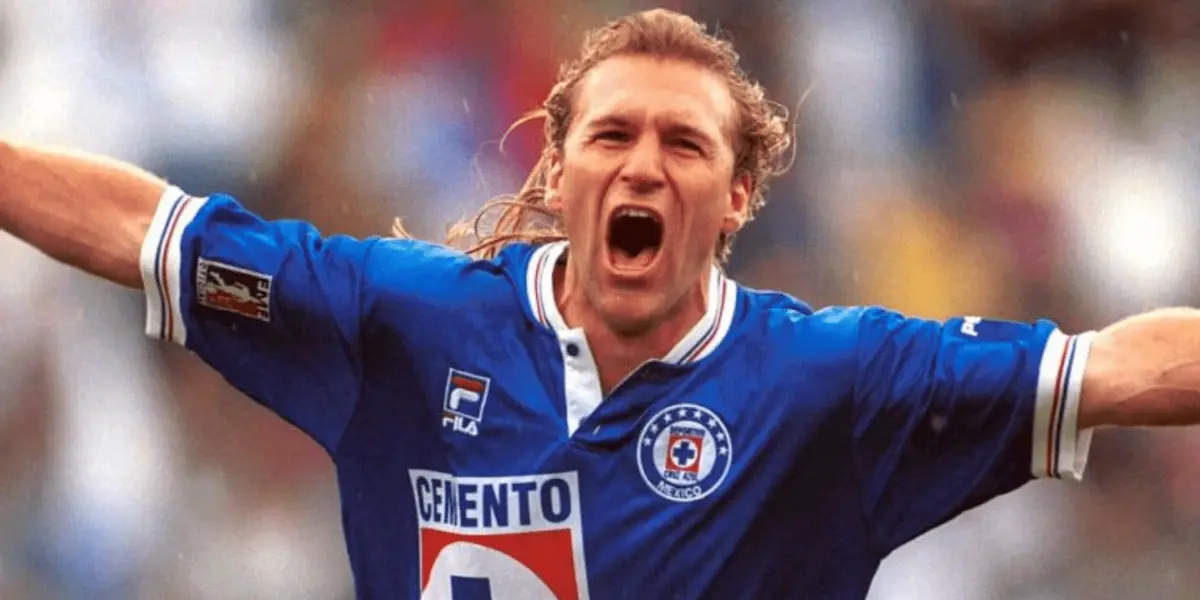 Héctor Adomaitis enfatiza el compromiso de los extranjeros en Cruz Azul