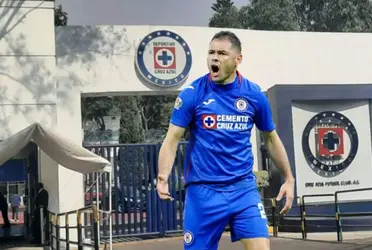 Intentemos no llorar, pues Pablo Aguilar claro que recuerda su etapa en Cruz Azul, y de echo, aprovechó su entrevista para hablar maravillas del capitán Juan Escobar.