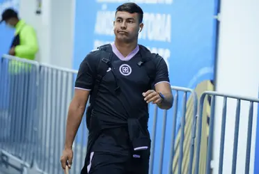 Iván Morales busca solución a su situación en Cruz Azul
