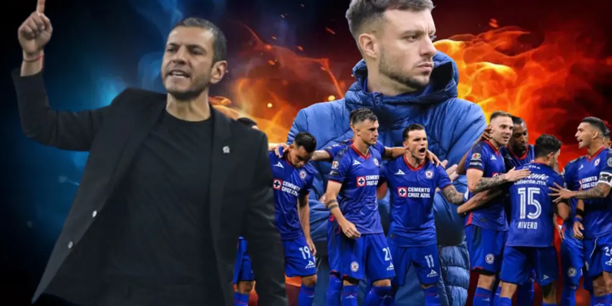 Jaime Lozano con el equipo de Cruz Azul, de fondo Martin Anselmi/La Máquina Celeste