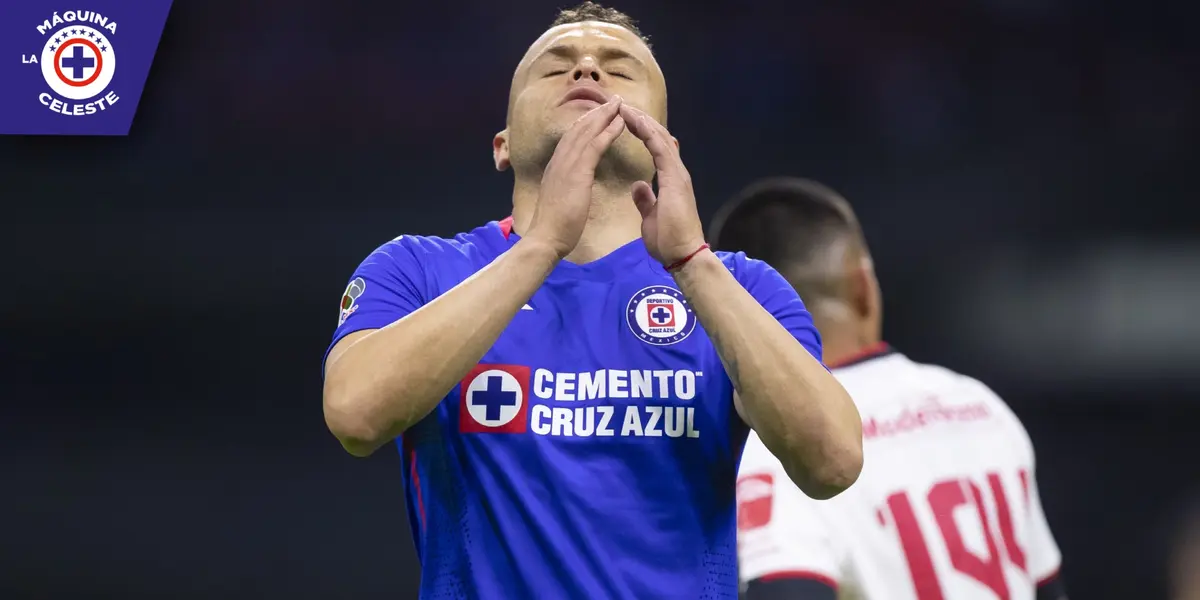 Jonathan Rodríguez en Cruz Azul (Fuente: MEXSPORT)