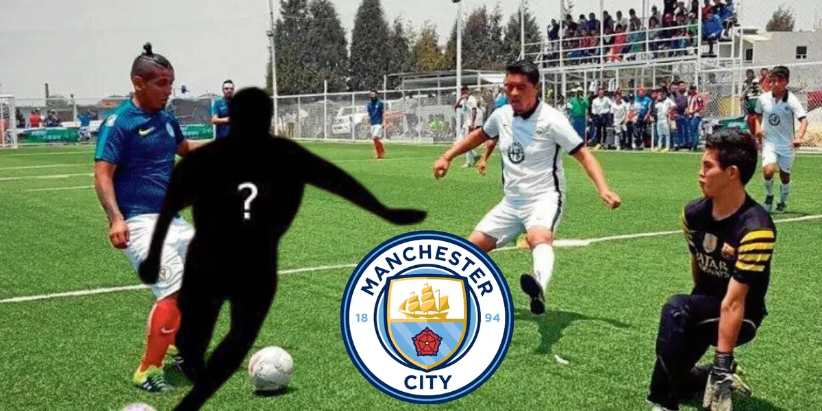 Jugador oculto, de fondo partido de fútbol y el logo del Manchester City