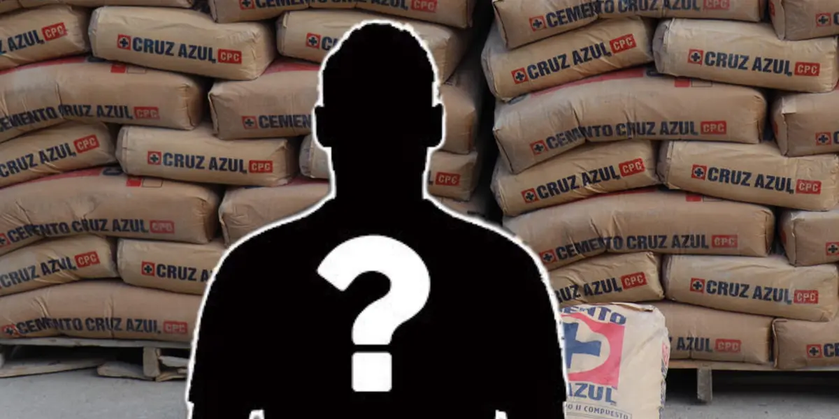 Jugador oculto detrás costales de cementero/La Máquina Celeste