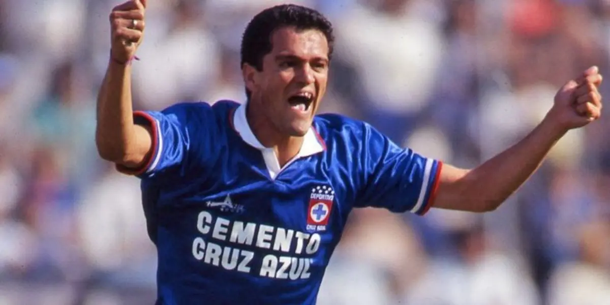 La ex figura de Cruz Azul Carlos Hermosillo ya dijo que si le interesa el puesto
