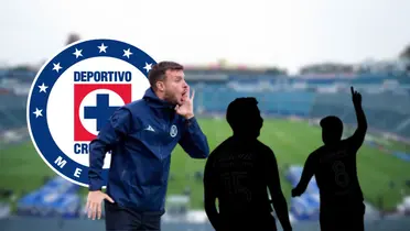 Martín Anselmi dando instrucciones durante un partido de Cruz Azul en el torneo Clausura 2024