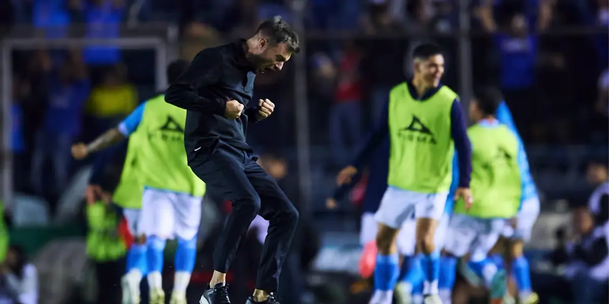 Martìn Anselmi fue efusivo en su celebración del empate del Azul / Foto: Fox Sports