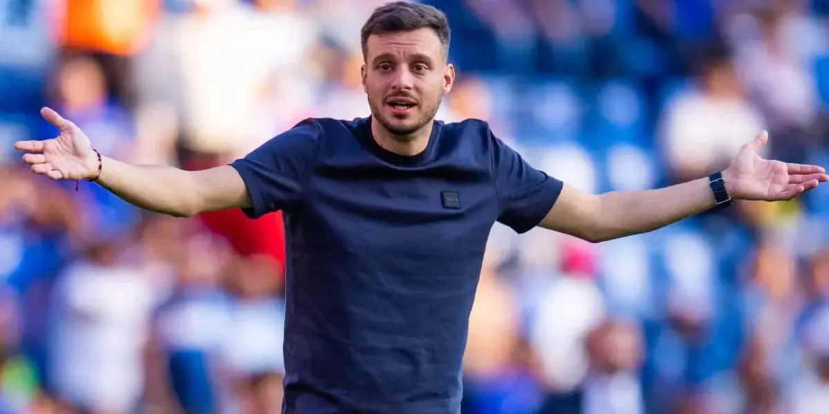 Martín Anselmi, todavía dirigiendo a Cruz Azul - Foto: Mexsport