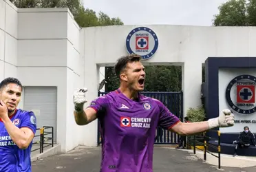Nada nuevo en lo que ha sido la carrera de Salcedo y es que nuevamente se ha puesto en tendencia en Cruz Azul