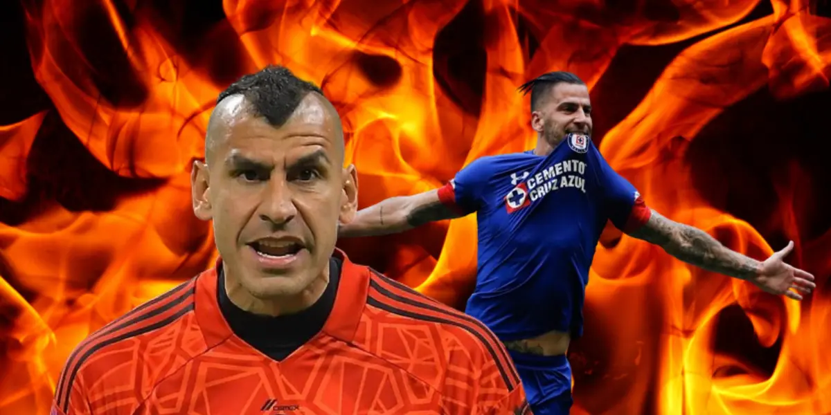 Nahuel Guzmán, a lado Edgar Méndez