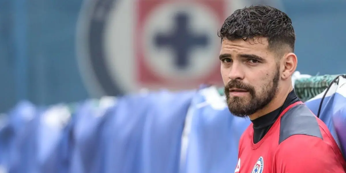 Nuevamente le hacen daño al equipo Cementero en la zona chica de la portería, pues con doble golpeo de cabeza, cae el segundo.