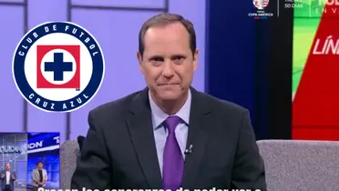 Paco Villa con el escudo de Cruz Azul/La Máquina Celeste