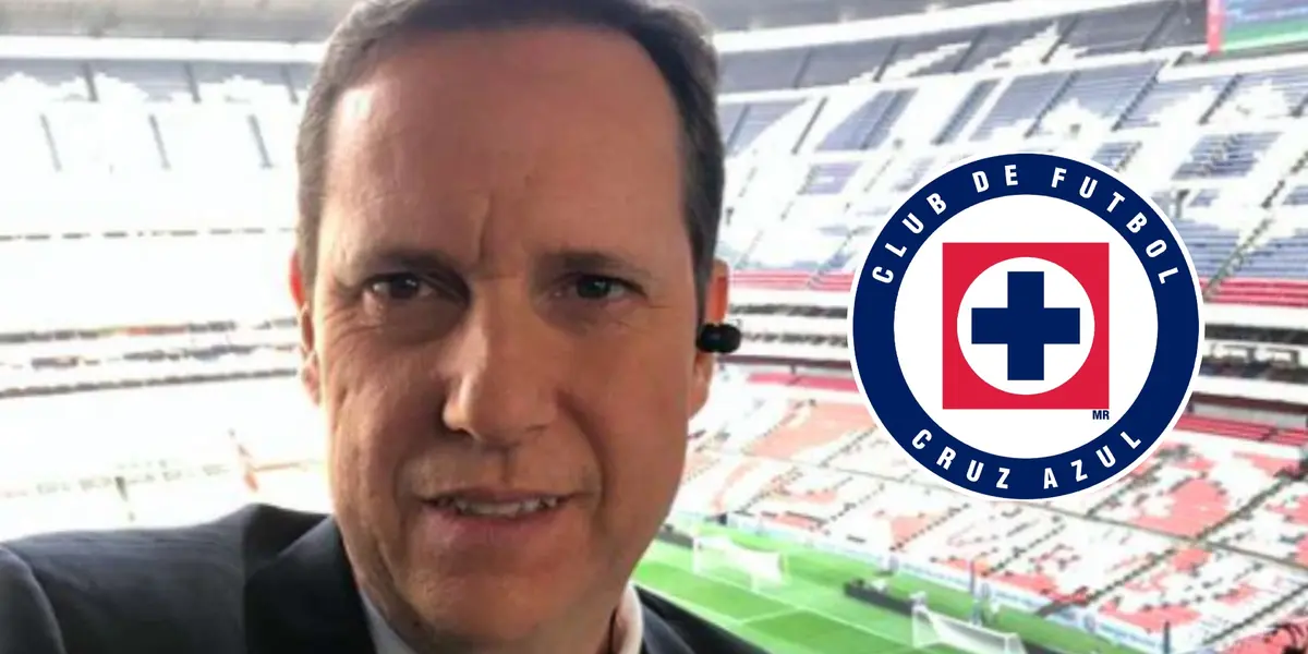 Paco Villa y el escudo de Cruz Azul en el Estadio Azteca/FOTO Paco Zea