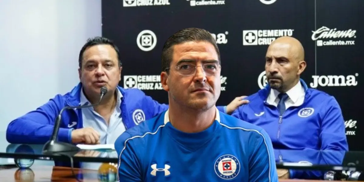 Parece que ya se tendría la decisión tomada sobre lo que pasará con Joaquín Moreno y su futuro con Cruz Azul, pero parece que no gusta del todo.